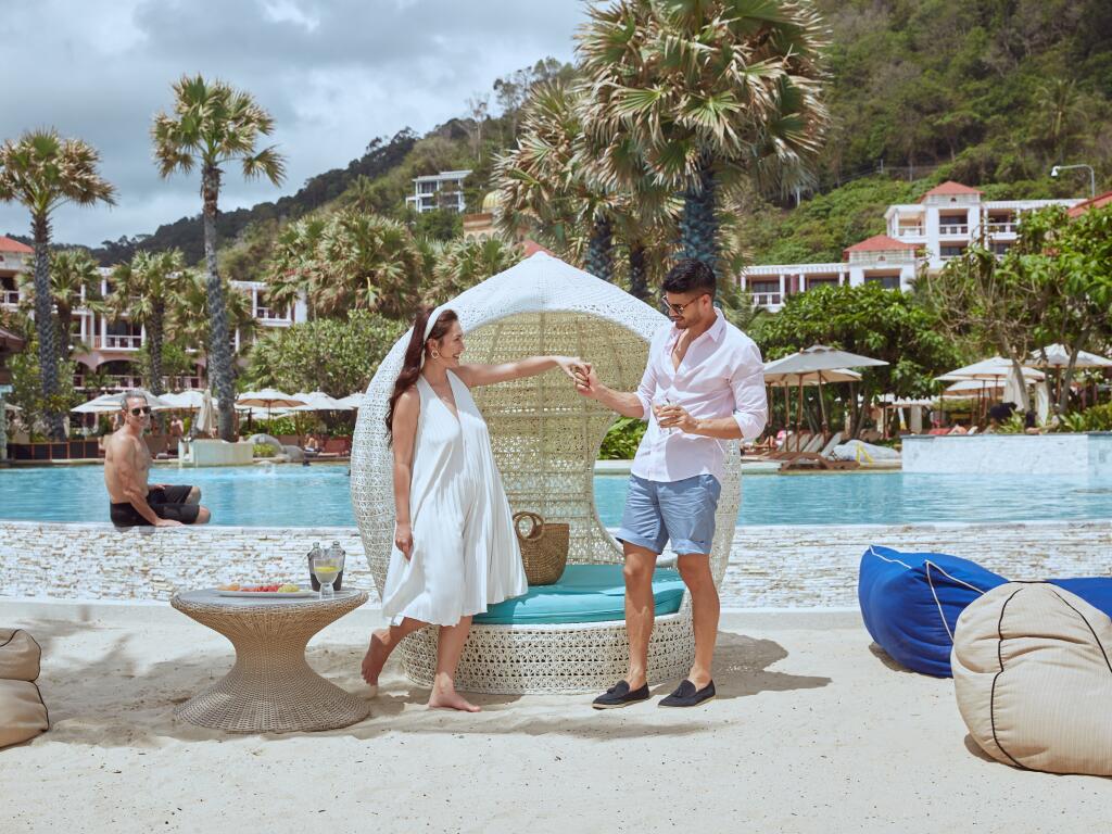 Romance in Paradise: Up to 55% Off