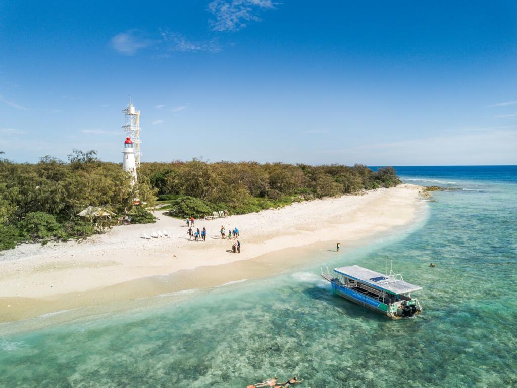 Ultimate Queensland Island Reef Escape