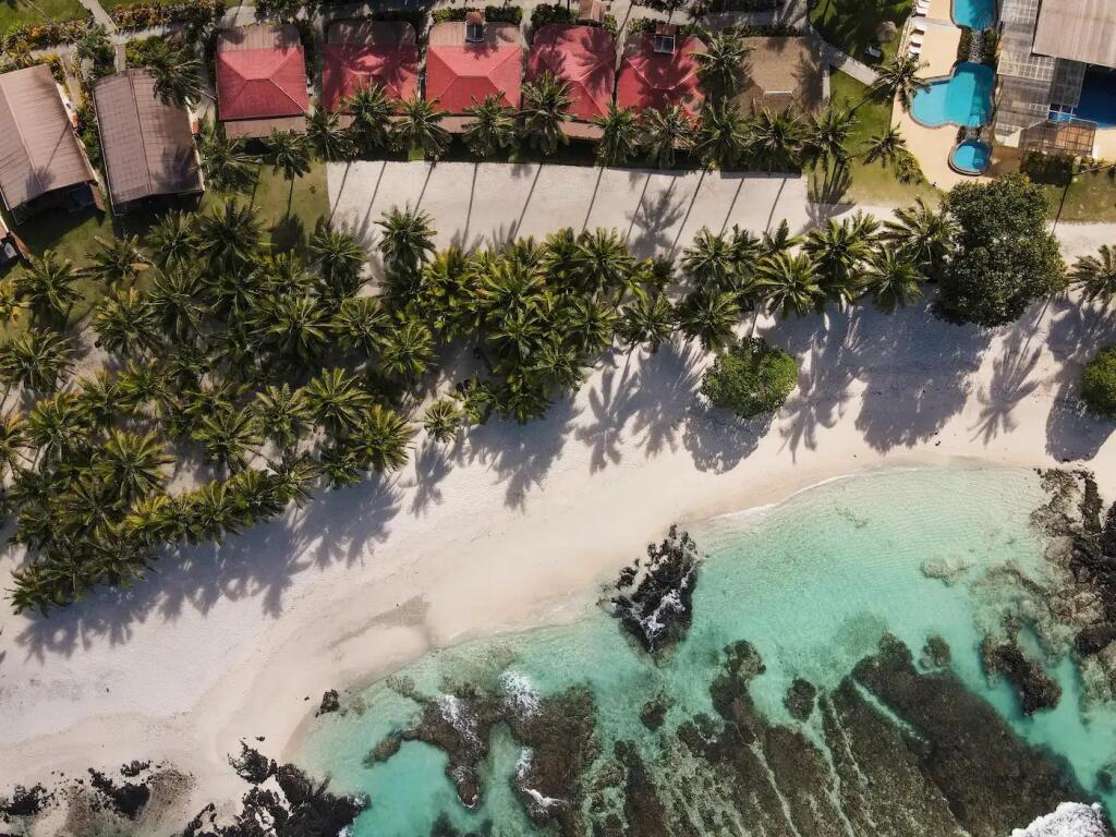 Save up to 38%: Beachfront Getaway