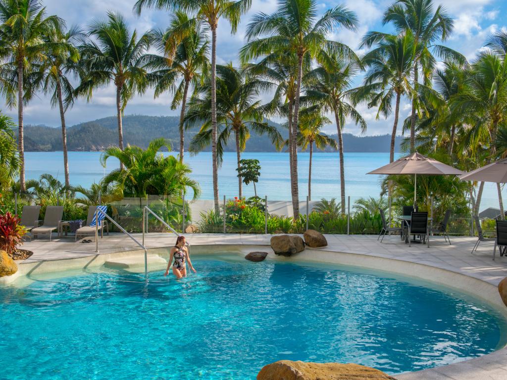 Hamilton Island Sunsets & Savings